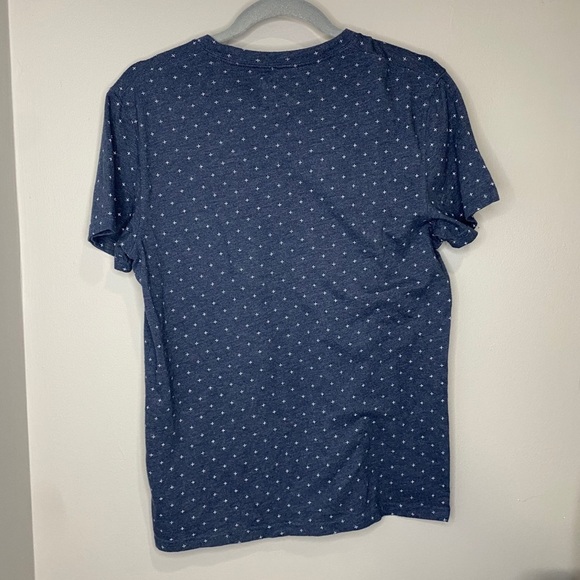 Abercrombie Tee - Picture 2 of 3